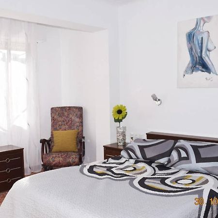 Apartamento En El Centro De Alicante Exteriör bild