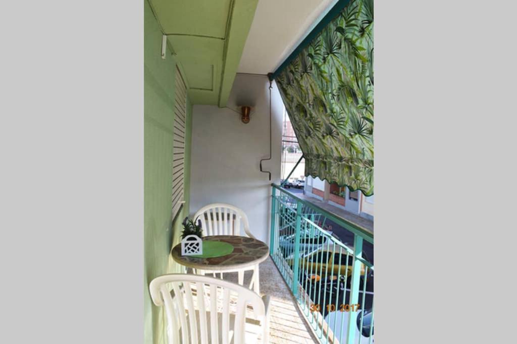 Apartamento En El Centro De Alicante Exteriör bild
