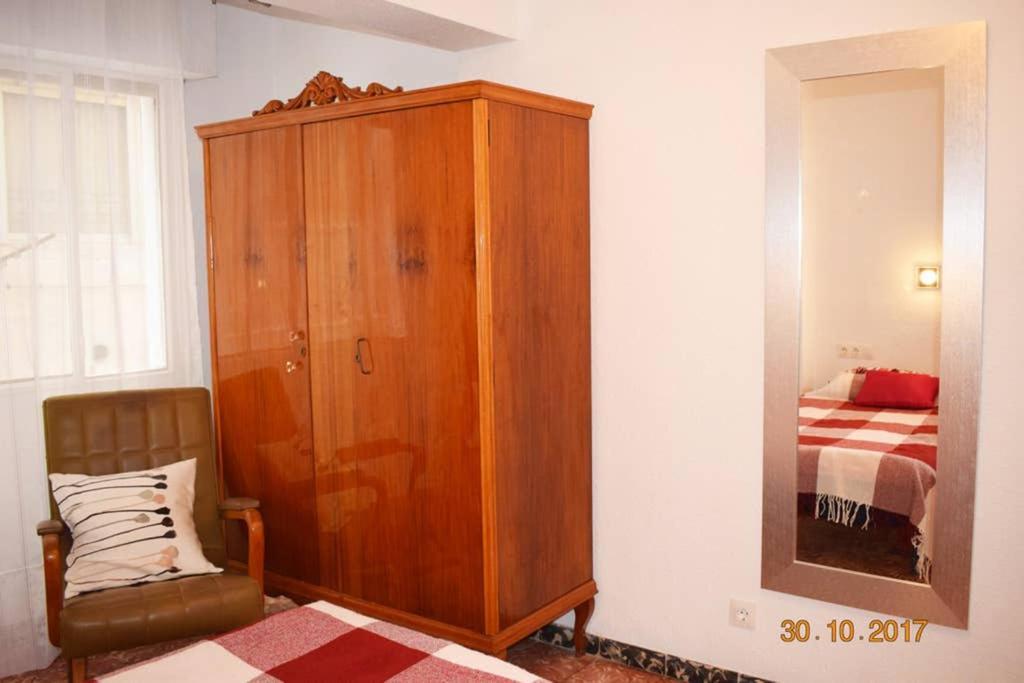 Apartamento En El Centro De Alicante Exteriör bild