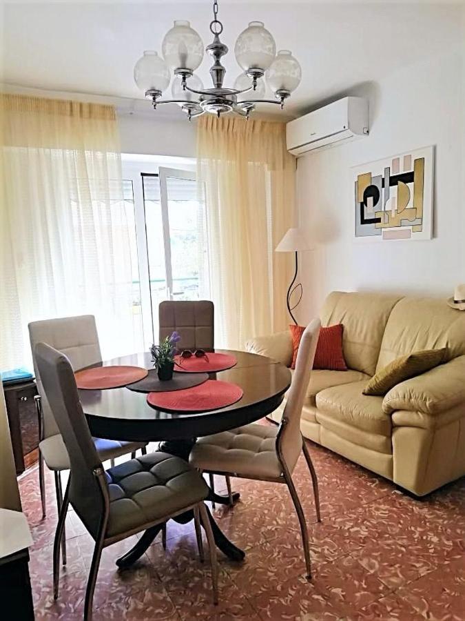 Apartamento En El Centro De Alicante Exteriör bild